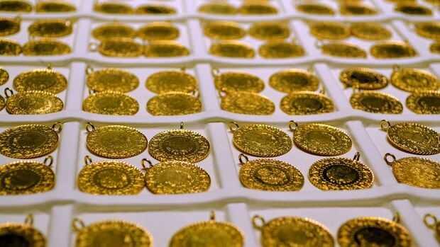 <p>Gram altın dört haneli rakamlar tarih olacak, artık beş haneli rakamlara alışma zamanı.</p>
