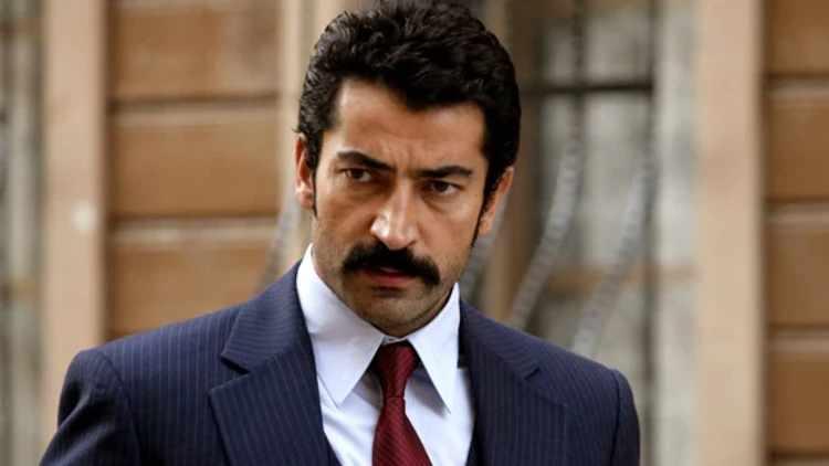 <p>Ünlü oyuncu Kenan İmirzalıoğlu, bu sefer de <strong>bölüm başına alacağı ücret ile gündem oldu</strong>.</p>