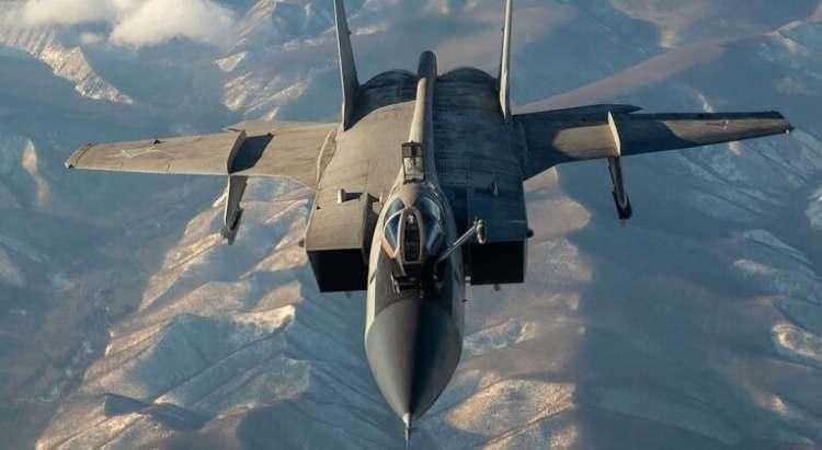 <p><strong>MiG-31 Foxhound, 1970'lerde daha eski ama daha hızlı MiG-25 Foxbat'ın yerini almak üzere yaratılmış modern bir süpersonik önleme uçağıdır.</strong></p>
<p> </p>
<p>Bir başka eğlenceli gerçek: Bugün hala kullanılmaktadır.</p>