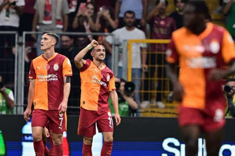 <p>Yunus Akgün ise bu mücadelede hamle oyuncusu olarak kulübede oturacak.</p>