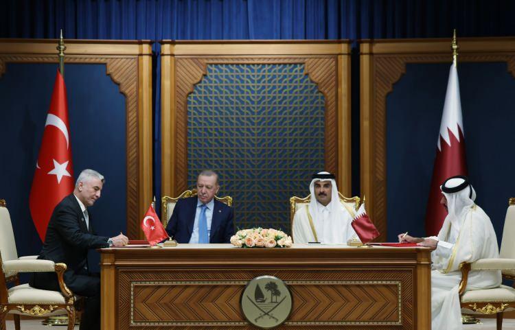 <p>"Ticaret Bakanlığı ile Katar Ticaret ve Sanayi Bakanlığı Arasındaki Ortak Bakanlar Açıklaması"na, Ticaret Bakanı Ömer Bolat ile Katar Ticaret ve Sanayi Bakanı Şeyh Faysal bin Sani Al Sani tarafından imza attı.</p>
<p> </p>
