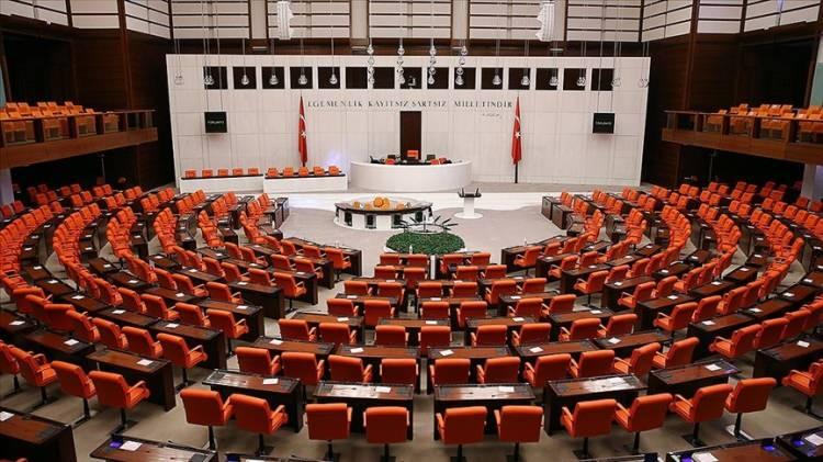 <p>Asırlık bir çınar olan Türkiye Cumhuriyeti, aslına bakarsanız 29 Ekim 1923 öncesinde 23 Nisan 1920'den itibaren bir devlet kimliğiyle çalışıyordu...</p>