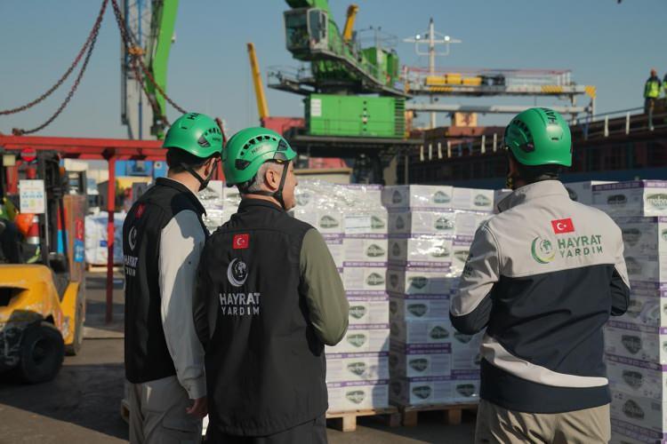 <p><strong>- Hayrat İnsani Yardım Derneği</strong></p>
