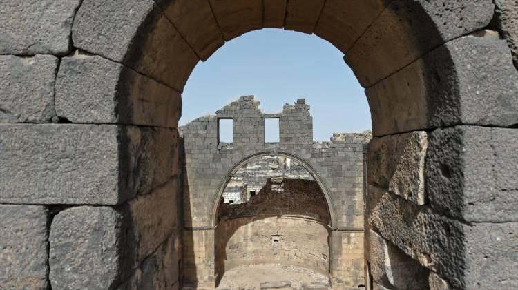 <p>AA muhabiri, kentin tarihi arka planını ve önemini, Suriye Turizm Bakanlığı belgeleri ile açık kaynaklarda yer alan bilgilerden derledi.</p>
