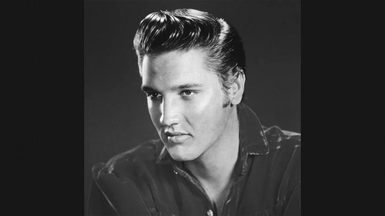 <p><strong>7- Elvis Presley</strong> &ndash; <strong>17 milyon dolar</strong></p>
