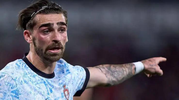 <p><span style="color:#800080"><strong>JOTA SILVA KİMDİR?</strong></span></p>
