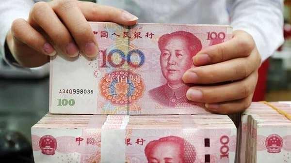 <p>Geçen yıl listenin tepesinde bulunan, TikTok'un çatı şirketi ByteDance'in patronu Cang Yiming, bu yıl ikinci sıraya geriledi. Serveti yüzde 34 artışla 470 milyar yuana (66,1 milyar dolar) ulaşsa da zirveyi koruyamadı.</p>