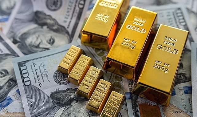 <p>Ancak Morgan Stanley, fiyat oynaklığının artması veya merkez bankalarının rezerv azaltma kararı gibi risklerin altın fiyatları üzerinde aşağı yönlü baskı oluşturabileceği konusunda uyardı.</p>

<p> </p>
