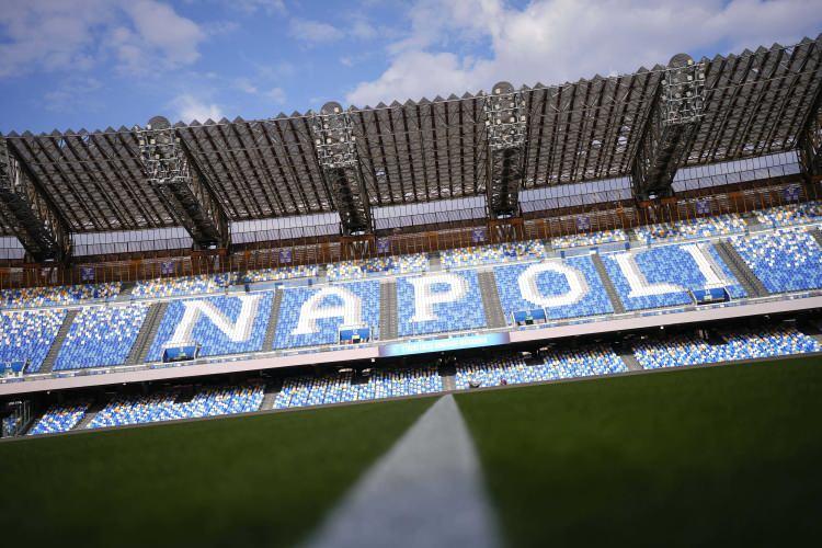 <p>8- DIEGO ARMANDO MARADONA STADYUMU</p>

<p>* Kapasite: 54 bin</p>

<p>* Takım: Napoli</p>

<p>* Konum: Napoli (İtalya)</p>
