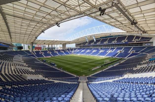 <p>9- DRAGAO STADYUMU</p>

<p>* Kapasite: 50 bin</p>

<p>* Takım: Porto</p>

<p>* Konum: Porto (Portekiz)</p>
