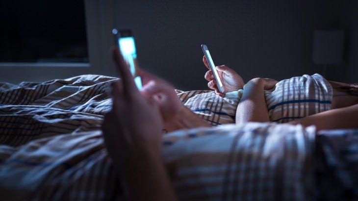 <p>Yetkililer ayrıca, siber saldırı mağduru olduğunu düşünen kişilerin en yakın güvenlik birimleriyle ya da FBI’ın “Internet Crime Complaint Center (IC3)” platformu üzerinden iletişime geçmeleri gerektiğini vurguladı.</p>