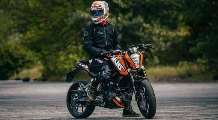 <p><span style="color:inherit"><strong><span style="color:rgb(178, 34, 34)">MOTOSİKLET: </span> 123.676</strong></span></p>

<p> </p>
