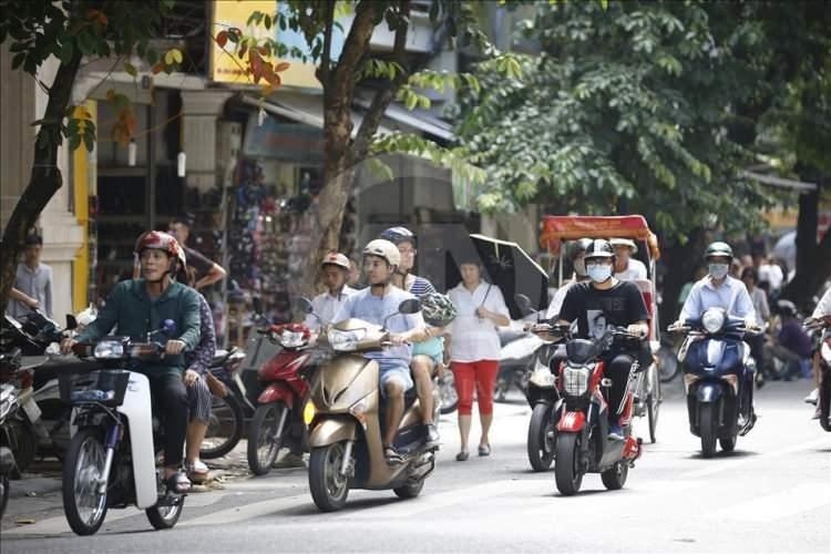 <p><span style="color:#B22222"><strong>VİETNAM</strong></span></p>
