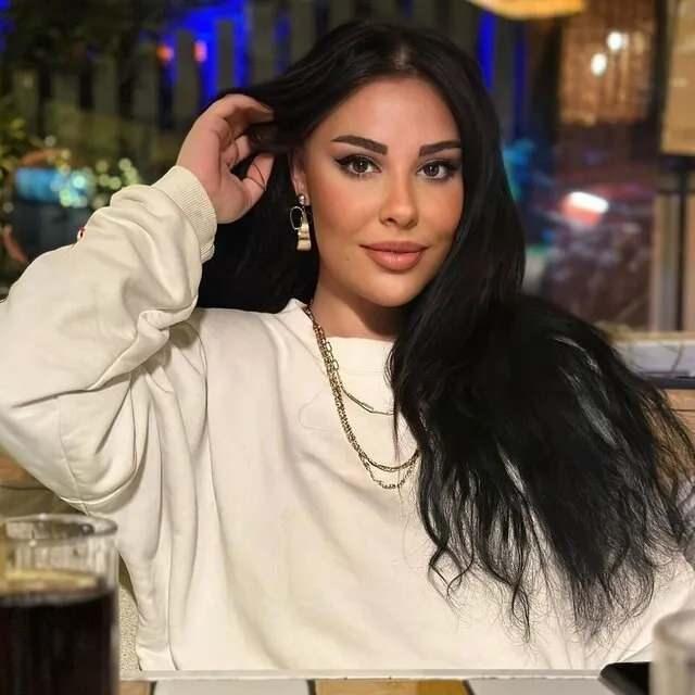 <p><strong>2. Sayfa'</strong>nın haberine g&ouml;re, <strong>Tuğ&ccedil;e Tayfur'</strong>a<span style="color:#800080"><em><strong> "Baban grip oldu"</strong></em></span> denilmiş ve Tayfur'da bebeğini riske atmamak i&ccedil;in ziyaretine gitmemiş.</p>
