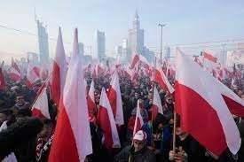 <p><span style="color:#B22222"><strong>26)&nbsp; POLONYA</strong></span></p>

<p>&nbsp;</p>
