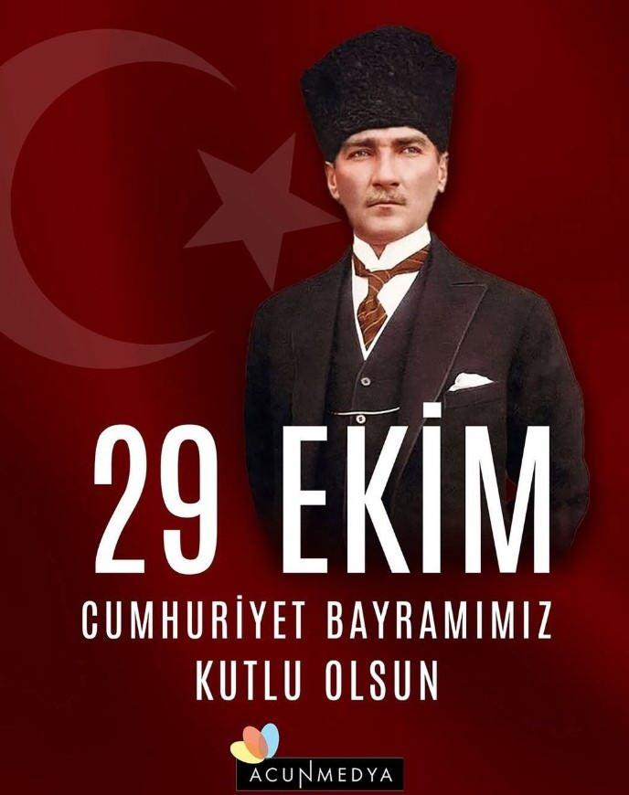 <p><span style="color:#FF0000"><strong>ACUN ILICALI</strong></span></p>
<p><strong>Ünlü televizyoncu Acun Ilıcalı, yaptığı paylaşımına "29 Ekim Cumhuriyet Bayramımız kutlu olsun. Cumhuriyetimizi bizlere armağan eden Ulu Önder Gazi Mustafa Kemal Atatürk’ü ve vatan uğruna canlarını feda eden aziz şehitlerimizi saygı, sevgi ve minnetle anıyorum." notunu düştü.</strong></p>