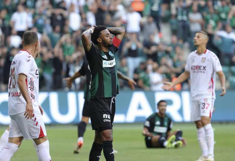 <p>Kocaelispor 0-1 Samsunspor<br />
<br />
Trendyol Süper Lig</p>
