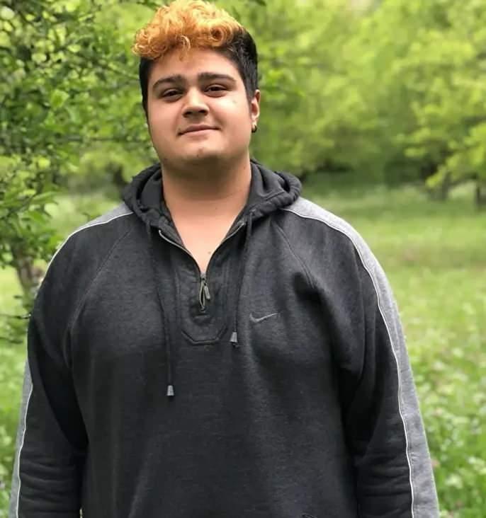 <p>Küçüklüğünden beri hayalini kurduğu polislik için Hüseyin Ulaş adlı genç, 2019'da polisliğe yaptığı ilk başvurusunda kilosu nedeniyle elendi. </p>
