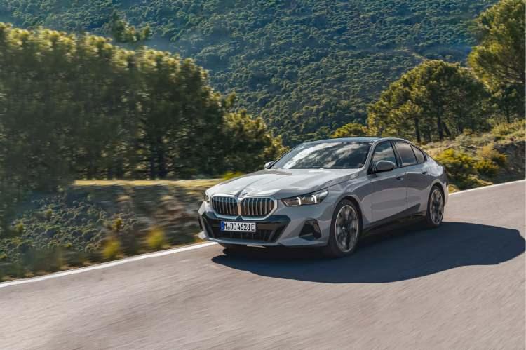 <p><span style="color:rgb(178, 34, 34)"><strong>5-BMW:</strong></span></p>

<p>&nbsp;</p>

<p>24 bin 891 (%44,07)</p>
