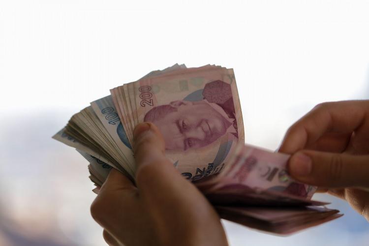 <p>Ocak 2026 memur maaş zammının ortaya çıkması için kasım ve aralık ayı TÜFE'si bekleniyor. </p>
