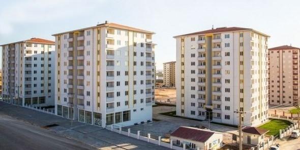 <p>İnegöl: <span style="color:#A52A2A"><strong><em>4 bin konut.</em></strong></span></p>
