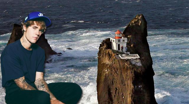 Justin Bieber'ın tek bir paylaşımı, İzlanda'nın gizemli deniz fenerini viral hale getirdi!