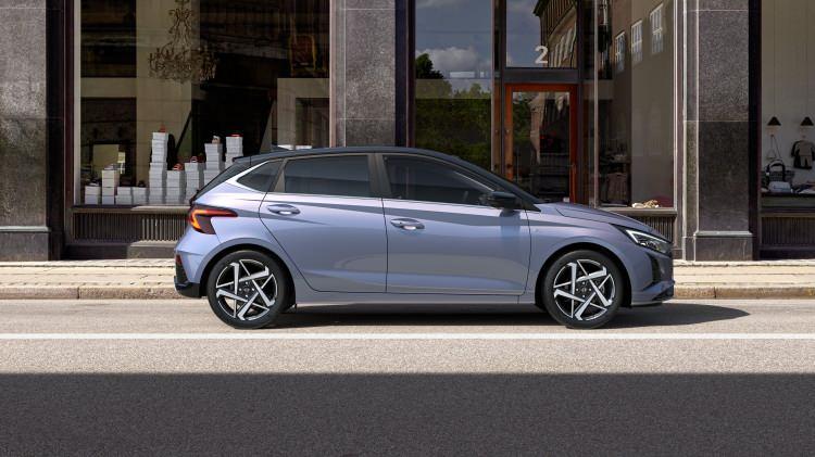 <p>Yıl sonuna yaklaşılmasıyla birlikte sıfır kilometre araç kampanyalarının başladığını belirten Kayatuzu, bu durumun ikinci el piyasasında da hareketlilik oluşturduğunu vurguladı. </p>

<p> </p>
