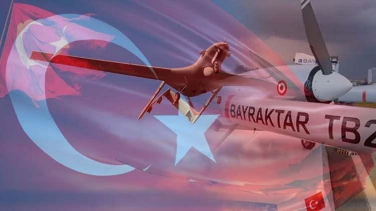 <p><span style="color:#B22222"><strong>SAVAŞ SENARYOLARI MASADA</strong></span></p>

<p> </p>

<p>Tel Aviv yönetimine yakın analistler, Suriye semalarında muhtemel bir "insansız çatışma"dan söz ederken, Türkiye’nin hem üretim hem de ihracat kapasitesiyle<strong> "İsrail’i yakaladığı"</strong> ima edildi.</p>
