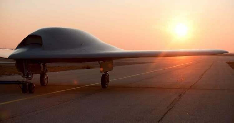 <p><strong><span style="color:#B22222">5)  DASSAULT NEURON </span> |  FRANSA</strong></p>
