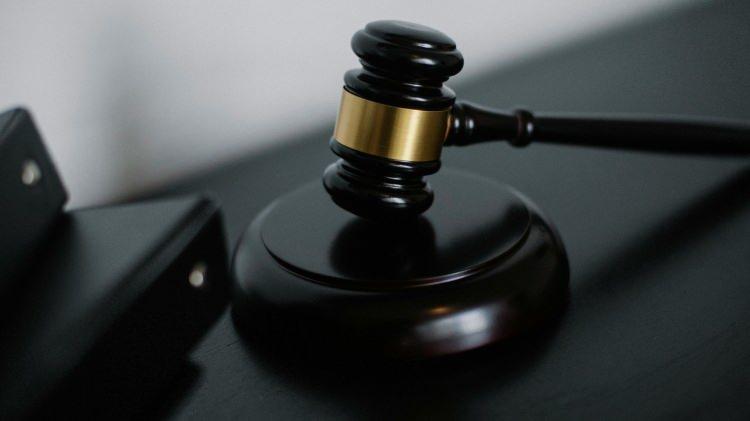 <p><strong>Müzayede evinin yöneticileri Arturo ve Giuliano Russo kardeşler, söz konusu koleksiyona "Gezgin Koleksiyonu" ismini verdi ve satıcının kimliğinin gizli tutulacağını ifade etti.</strong></p>
