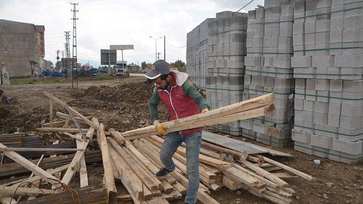 <p>-Bilecik: 2 bin 326</p>

<p>&nbsp;</p>

<p>-Niğde: 2 bin 394</p>

<p>&nbsp;</p>

<p>-Kırşehir: 2 bin 403</p>
