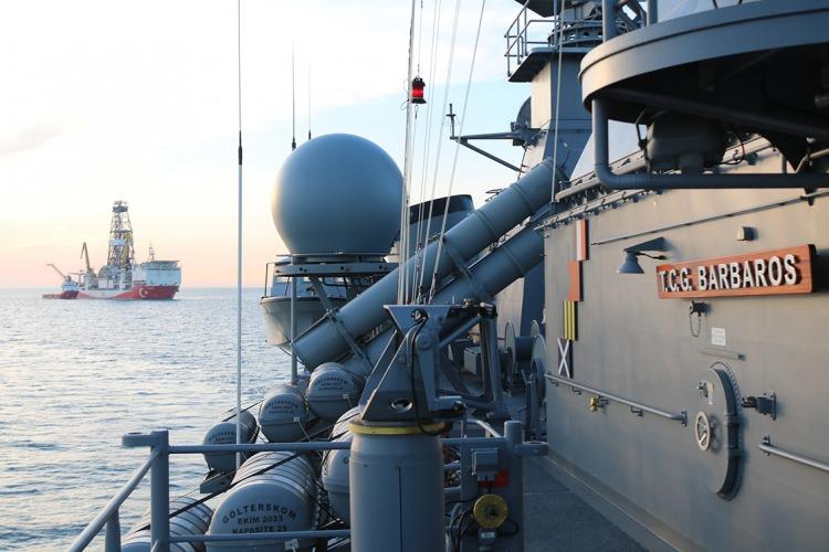 <p>Karadeniz’de bulduğumuz gazı, 2028’de 45 milyon metreküp gazı Türkiye’ye getirebilmek için gemilerin gece gündüz çalışması lazım” dedi.</p>
