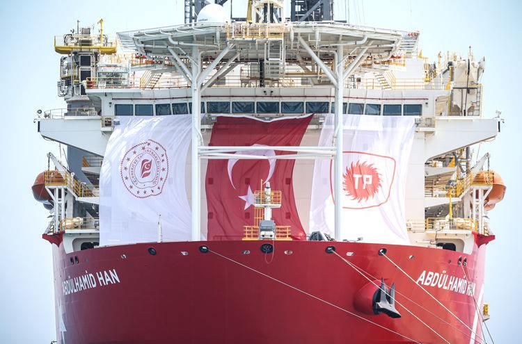 <p><span style="color:#B22222"><strong>DİĞER GALERİ...</strong></span></p>
