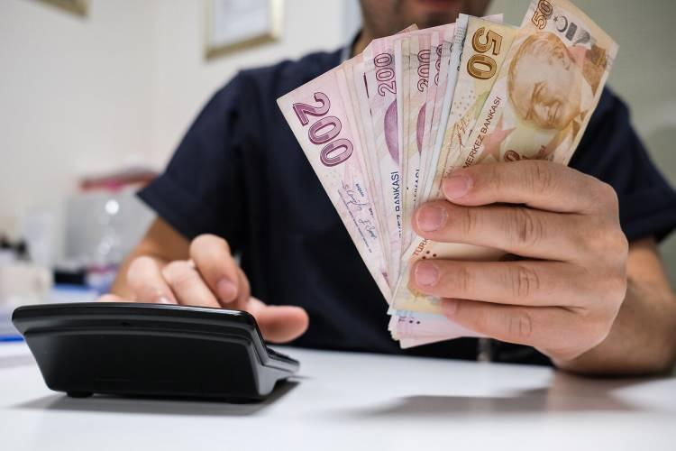 <p>Başvuru işlemleri banka şubelerinden veya e-Devlet üzerinden yapılabiliyor.</p>

<p> </p>
