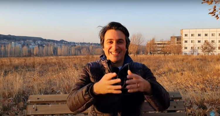 <p>Ancak, para yanlışlıkla yatan kişi tarafından harcanmışsa, o kişi <strong>yasal olarak parayı geri iade etmek zorundadır</strong>.</p>
