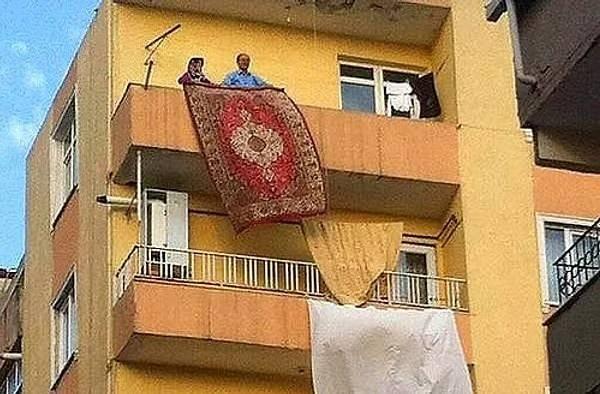 <p><span style="color:#B22222"><strong>YARGITAY KARARI ONADI</strong></span></p>

<p>Sanık, kararı temyiz etti ancak dosya Yargıtay 12. Ceza Dairesi&rsquo;ne taşındı.</p>

<p>Y&uuml;ksek mahkeme, yerel mahkemenin kararını yerinde bularak cezayı onadı.</p>

<p>Bu karar, benzer komşuluk anlaşmazlıklarında emsal teşkil edecek nitelikte değerlendiriliyor.</p>
