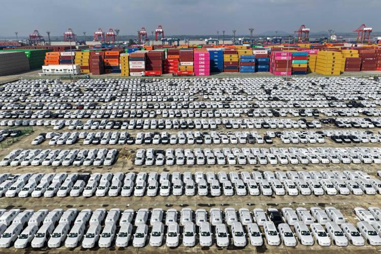 <p><span style="color:#B22222"><strong>100.000 TL’YE ALINABİLECEK 7 OTOMOBİL</strong></span></p>

<p> </p>
