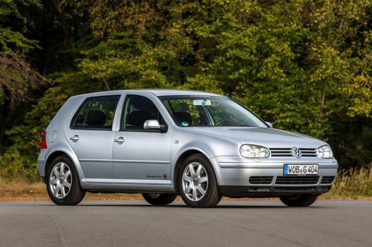 <p>Volkswagen Golf 4</p>

<p> </p>
