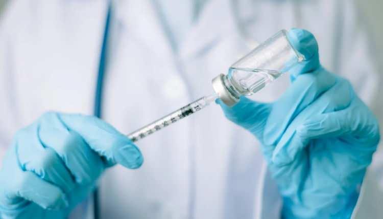 <p>Dünya Sağlık Örgütü (DSÖ) verilerine göre her yıl dünya genelinde 1 milyar insan grip oluyor, bunların 3 ila 5 milyonu ağır hastalık tablosuna dönüşüyor ve yaklaşık 290 bin–650 bin kişi hayatını kaybediyor.</p>
