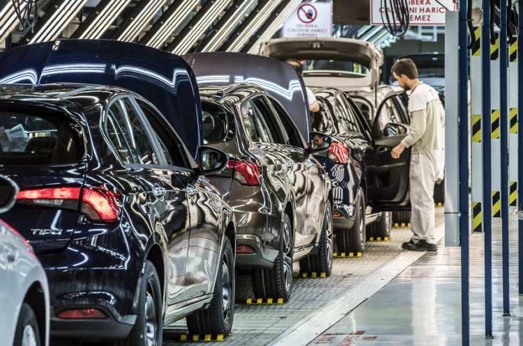 <p><em><strong>İşte Kasım 2025 itibarıyla en ucuz sıfır otomobiller:</strong></em></p>

<p> </p>
