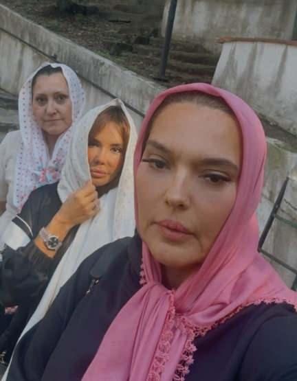 <p><strong>Sosyal medyayı aktif kullanan ünlü şovmen Mehmet Ali Erbil ise Akalın'ın paylaşımına sert sözler sarf etti.</strong></p>
