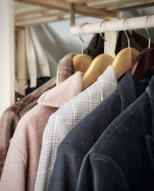 <p><span style="color:#000000"><strong>KÖTÜ KOKUYU ORTADAN KALDIRIYOR</strong></span></p>

<p>Ukraynıların kullandığı kestane yöntemi dolaplarınızdaki kötü kokuyu da ortadan kaldırıyor. </p>
