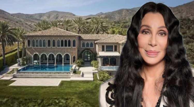 Doğu ve Batının eşsiz buluşması: Cher süper lüks malikanesini rekor fiyata satışa çıkardı!