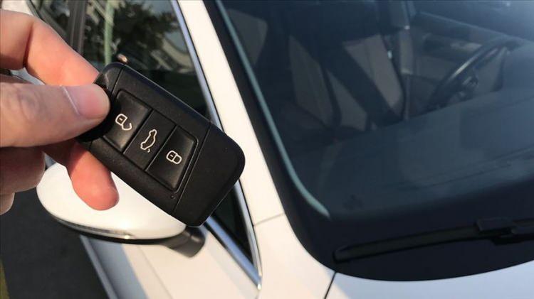 <p>Yerli otomobil, geçen ay 2 bin 532'lik satışla elektrikli otomobil pazarında liderliğe yükselirken, en yakın takipçisi de 1623 satışla Togg T10X oldu. Bu araçları 1046 ile KG Mobility (Ssangyong), 870 ile Volvo, 841 ile KIA izledi.</p>

<p> </p>
