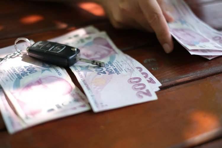 <p>Türkiye otomotiv pazarı, 2025 yılının Ocak–Ekim döneminde geçen yılın aynı dönemine göre yüzde 10,20 artışla 1 milyon 43 bin 796 adet satışa ulaştı.</p>
