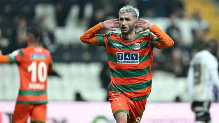 <p>Yusuf Özdemir - Alanyaspor </p>
