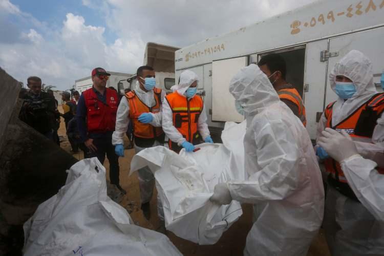 <p>Türkiye'nin de üstün çabalarıyla ateşkes sağlansa da İsrail, katliamına devam ediyor.</p>
