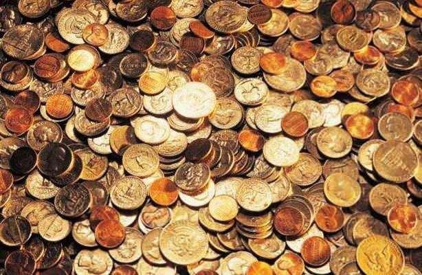 <p><strong>Üzerinde kartal figürü bulunan bu madeni para, hem sembolik anlamı hem de basım sayısının azlığı nedeniyle yoğun rağbet görüyor.</strong></p>
