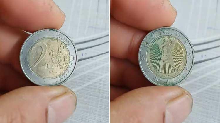 <p><strong>Sınırlı sayıda basılmış özel bir hatıra parası olan Kartallı 2 Euro, açık artırmada tam 89.762 TL'den alıcı buluyor.</strong></p>
