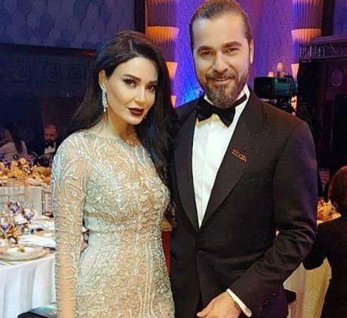 <p>Magazin dünyasında uzun süre konuşulan bu karar sonrası ünlü oyuncu katıldığı bir etkinlikte Dubai'ye taşınmayla ilgili açıklamada bulundu. </p>
